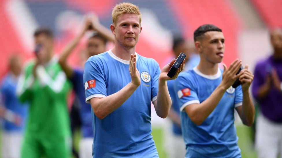 CURTAIN RAISER : Applauding the fans after playing in his first Community Shield victory in 2019.
