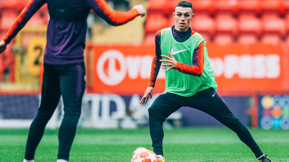 YOUNG STAR'S PARADISE : Phil Foden looks to carry on his impressive season