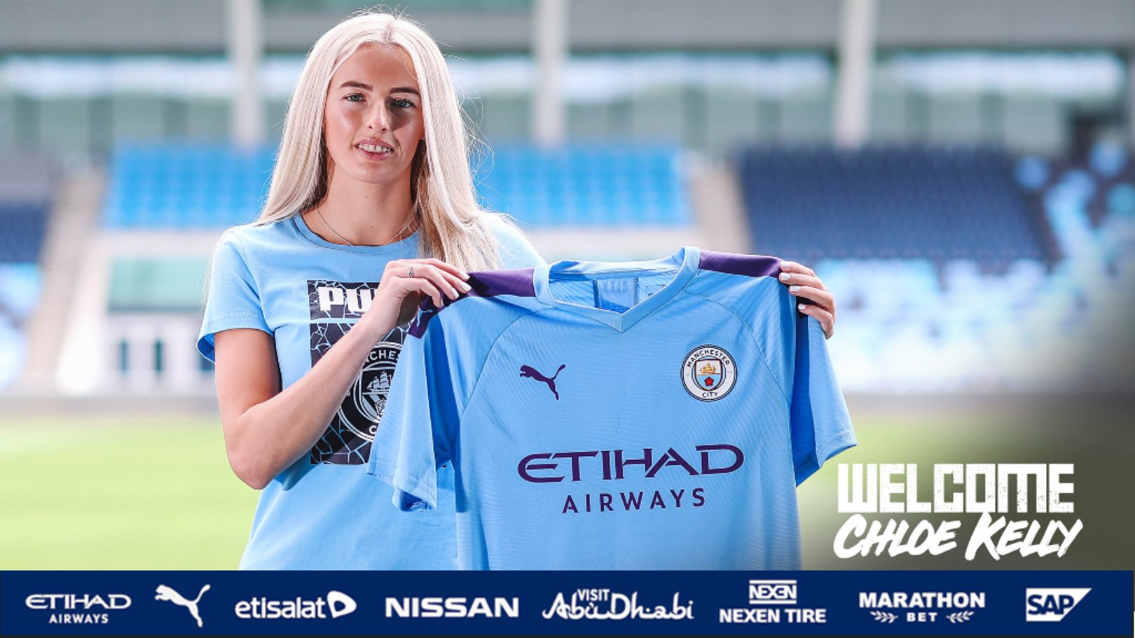 City sign Chloe Kelly