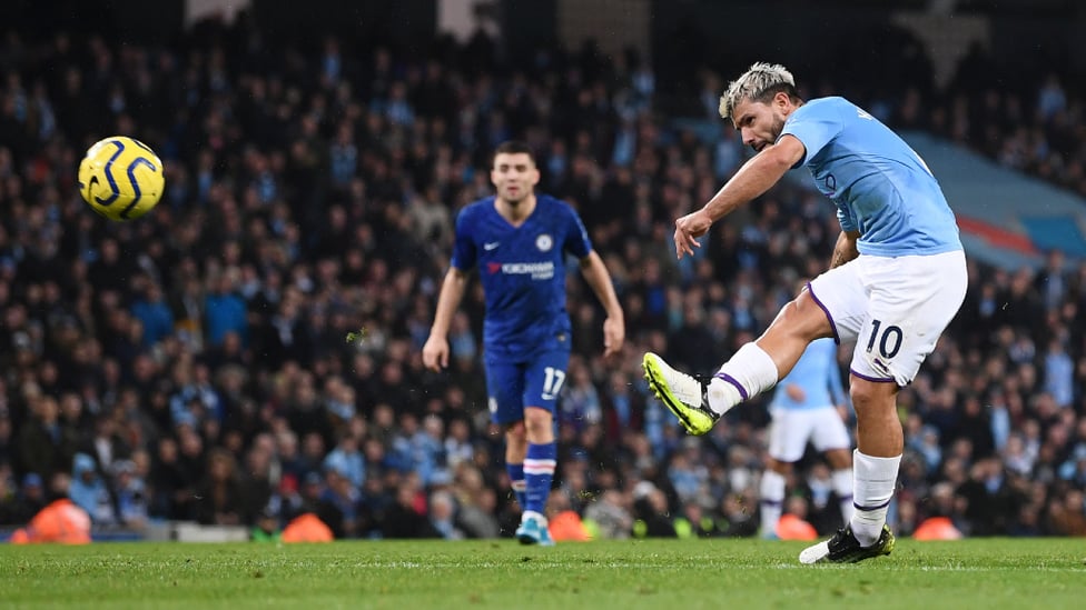 UNLUCKY! : Sergio Aguero rattles the crossbar, as City are inches away from going 3-1 up!