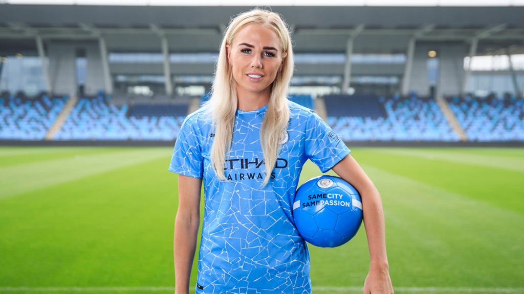 
                        Alex Greenwood: 10 things you didn’t know
                