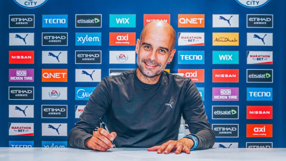 BRILLANTE FUTURO POR DELANTE : En noviembre del 2020, Pep firmó un nuevo contrato con el Club hasta 2023.