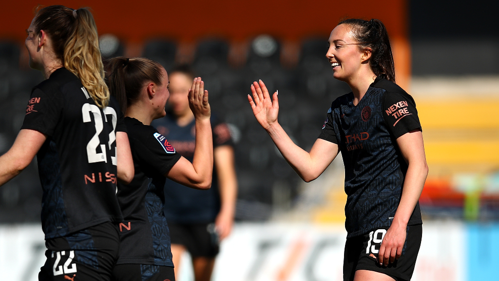 City sink Spurs to stay in FA WSL title hunt