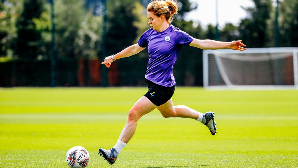 BY THE RIGHT : Aoife Mannion unleashes a right foot shot