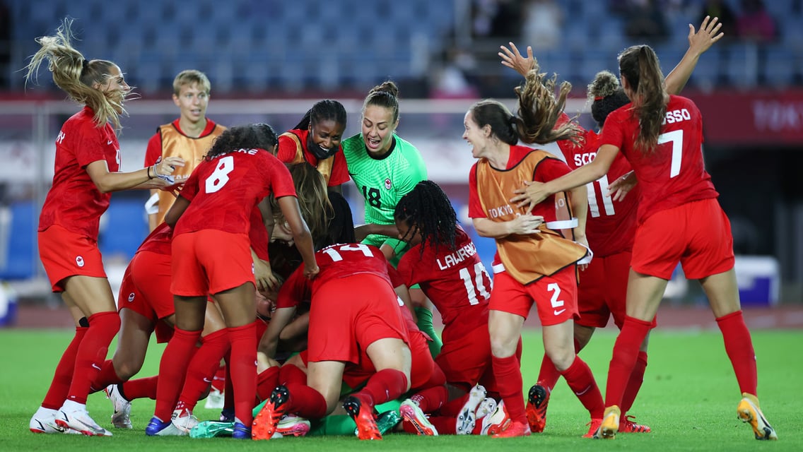 Canada and USA to face off in semis after shoot-out successes