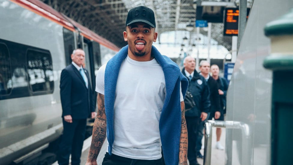 GIFT OF THE GAB : Gabriel Jesus is a picture of relaxation ahead of the big game
