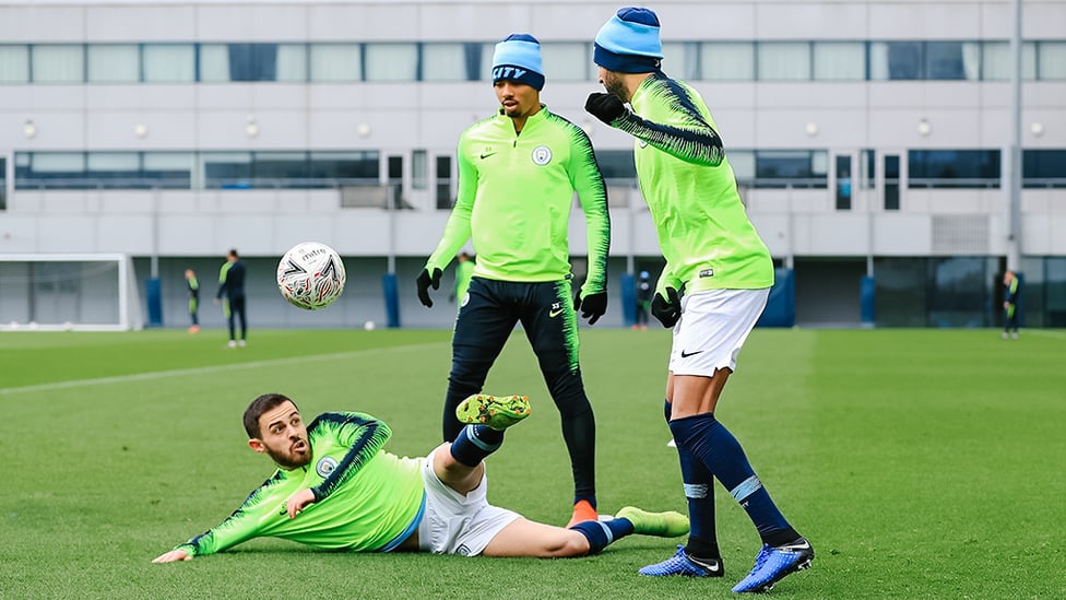 EYES HAVE IT : Bernardo demonstrates his magical ball-hovering powers under the gaze of Gabriel Jesus and Riyad Mahrez