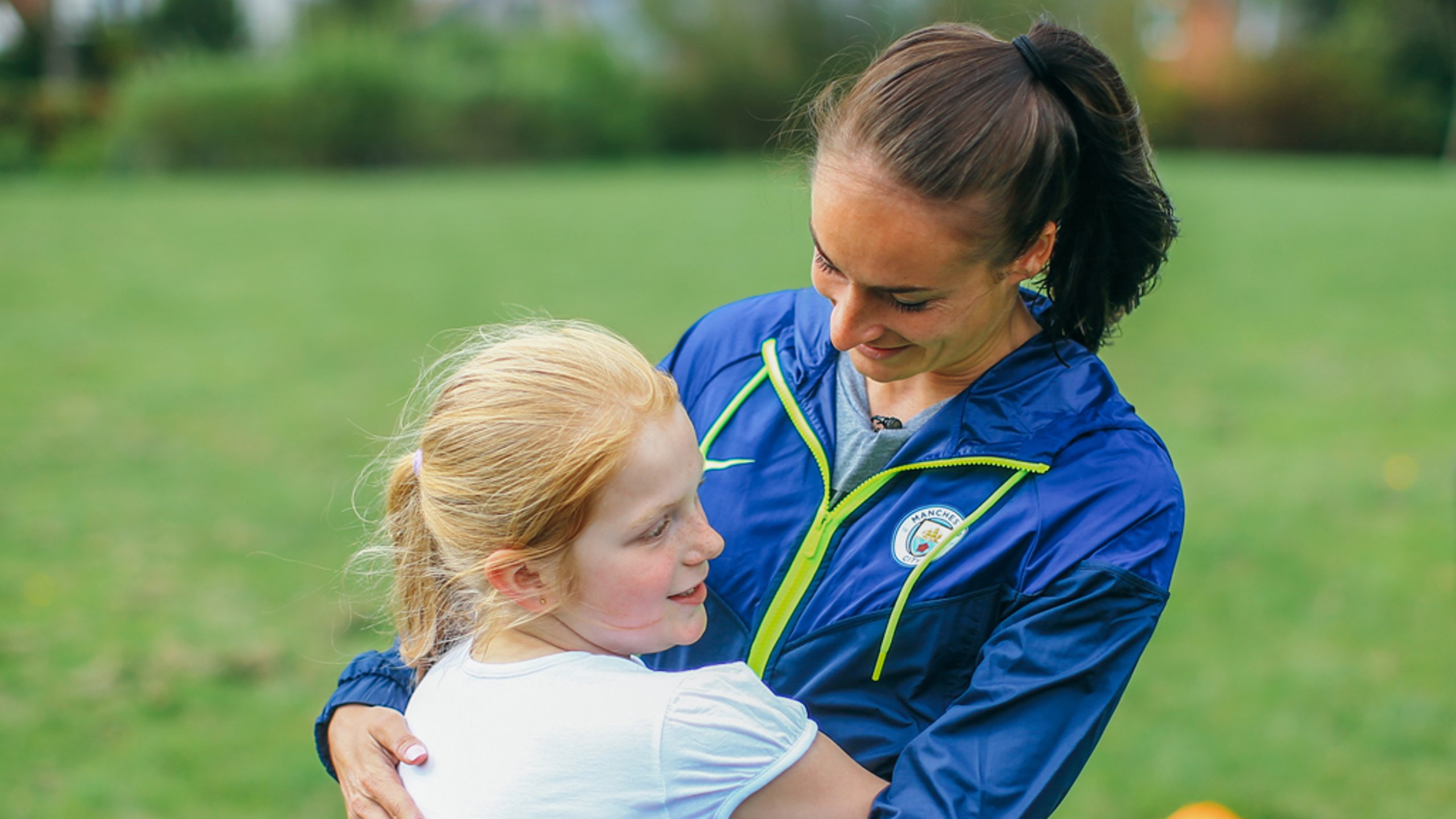 Gallery: Wullaert surprises young City fan