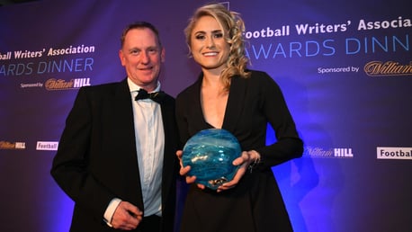 Houghton receives Football Writers' Association Award