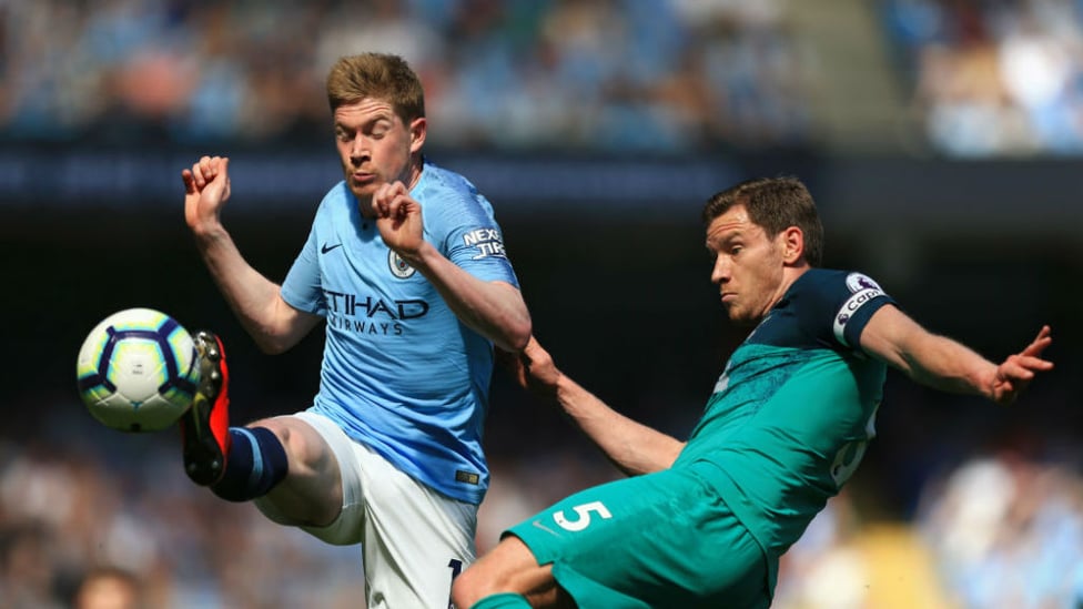 ON THE FRONT FOOT : Kevin De Bruyne gets stuck in